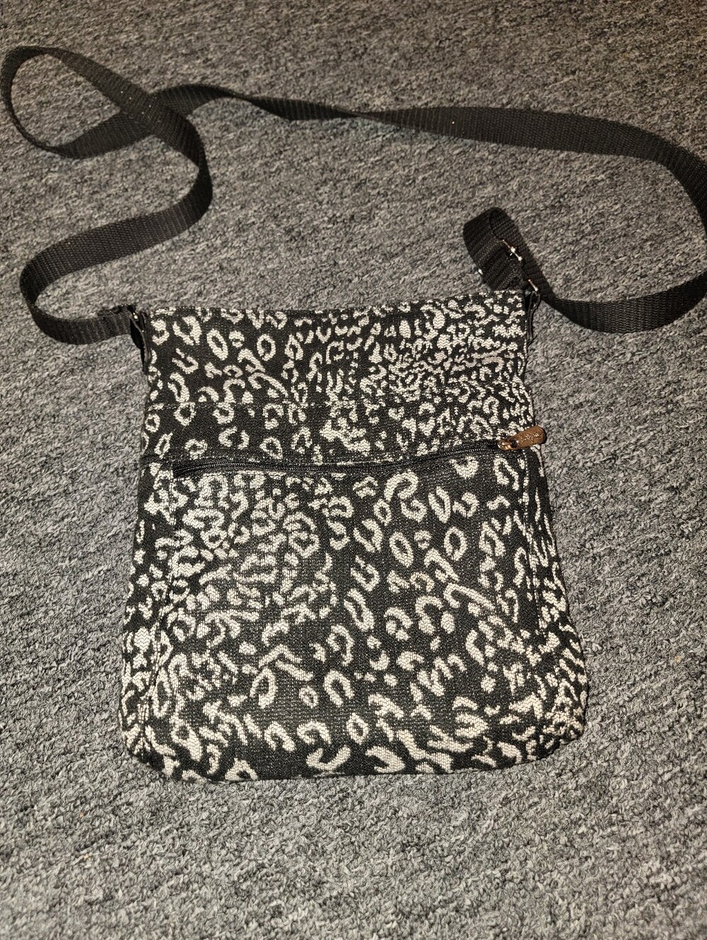 Thirty-one  Brand Black & White Leopard Crossbody Bag
